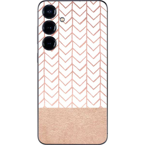 Rose Gold Herringbone Galaxy S25 Skin